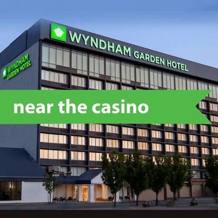 Wyndham Garden At Niagara Falls Hotel Exterior foto